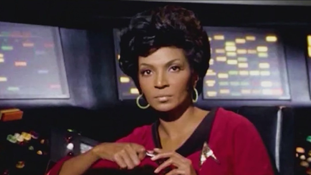 Trailblazing actress Nichelle Nichols dies at 89