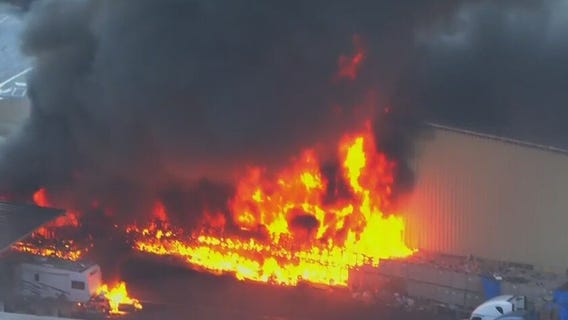 Pomona building fire