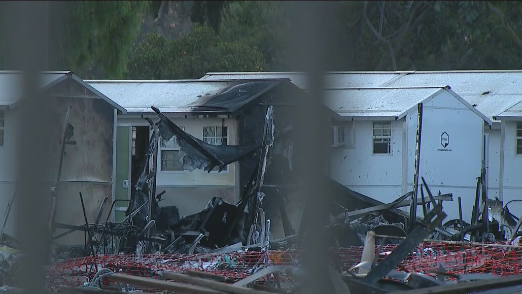 Tiny homes for homeless vets destroyed in overnight fire