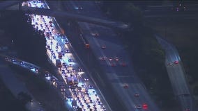 2 crashes on 105 Freeway in Lynwood in snarls traffic