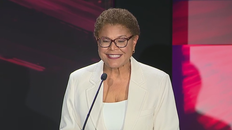 Karen Bass on LA homeless crisis: We have an emergency with 40,000 on the streets