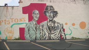 Fan welcomes Cade Cunningham to Detroit Pistons with mural