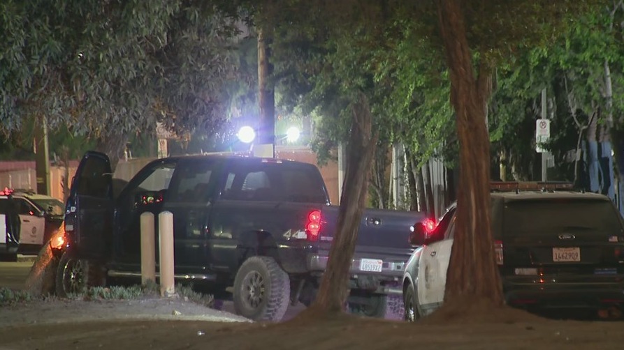 Suspect dies following shooting with LAPD officers