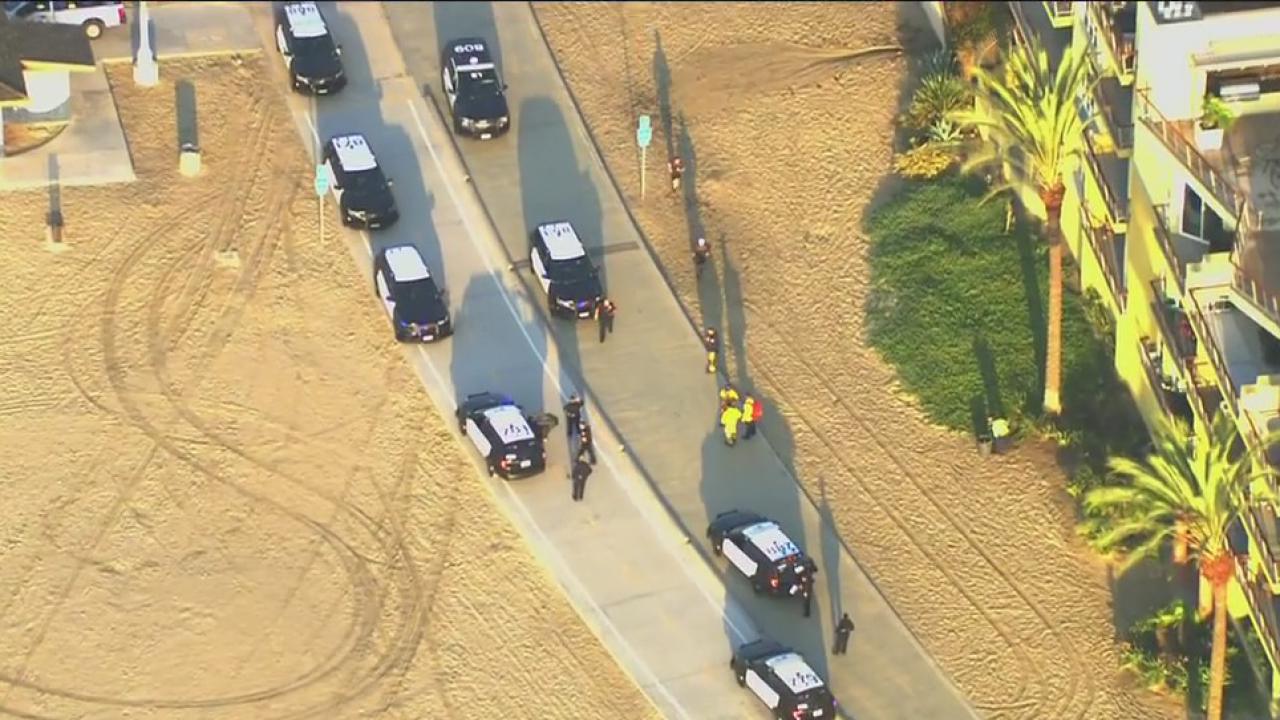 Police investigating double stabbing near Long Beach shoreline