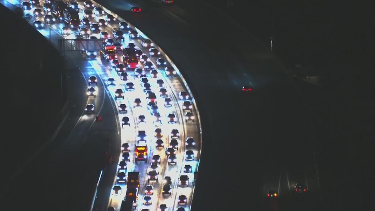 1 killed in crash on 170 Freeway in North Hollywood