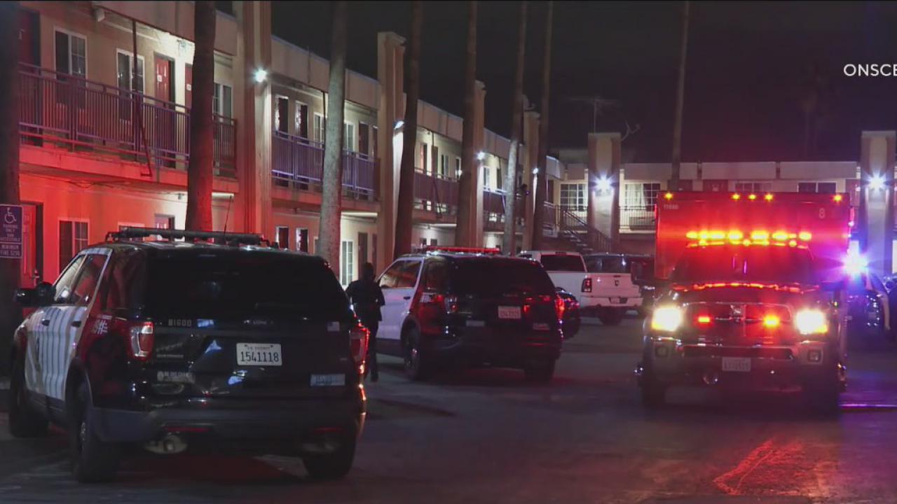 Man shot to death at North Hills motel
