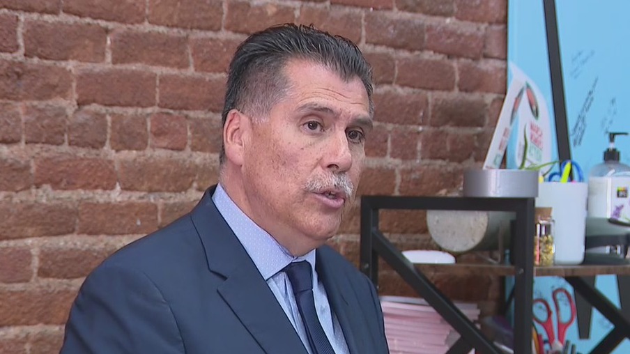 Luna set to vote in Long Beach