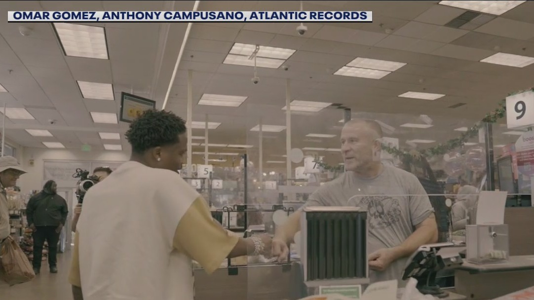 Roddy Ricch covers grocery expenses for families in LA