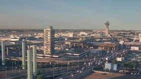 Busy Thanksgiving travel period at LAX begins