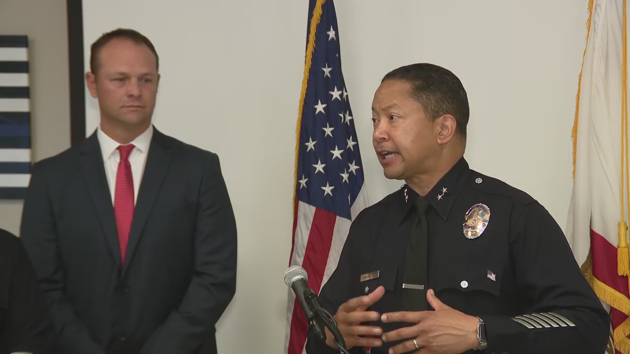 LAPD provides update after sexual assault on Encino hiking trail