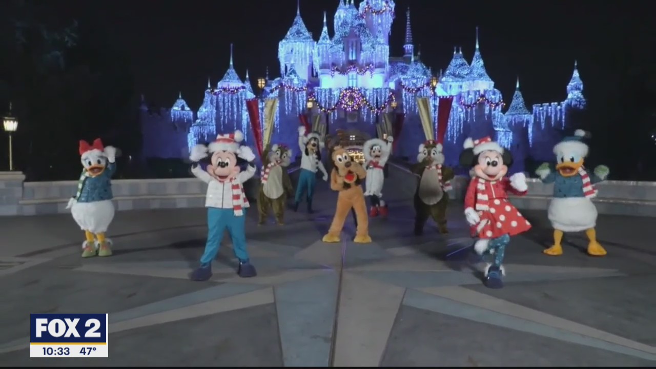 ?Celebrate the Holidays? at Disneyland