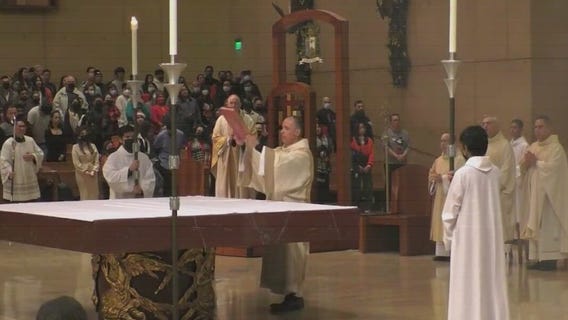 Christmas Mass held at Cathedral of Our Lady of the Angels