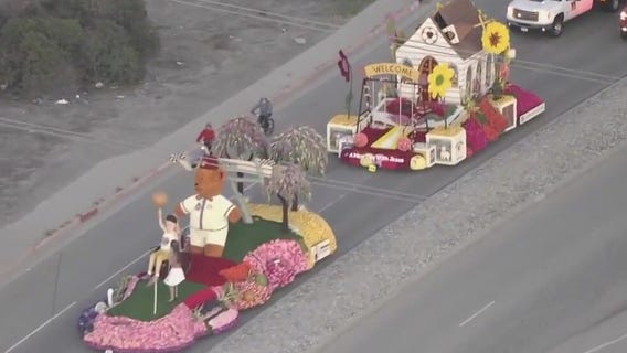 Final preps underway for Rose Parade