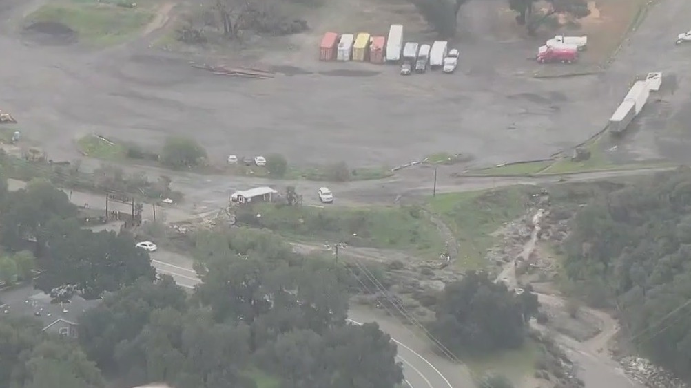 'Bomb cyclone' unleashes flooding in Santa Clarita