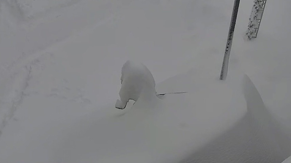 More snow blankets Mammoth