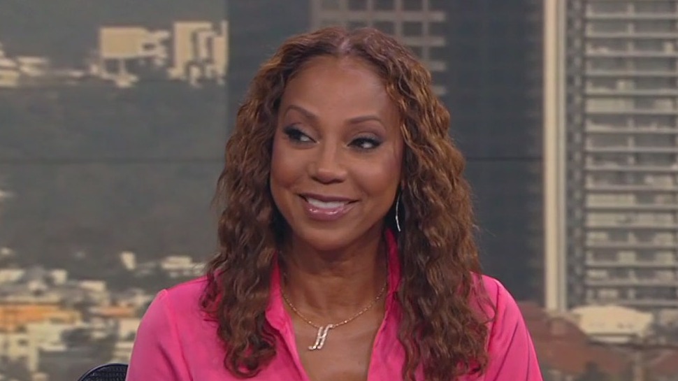 Holly Robinson Peete