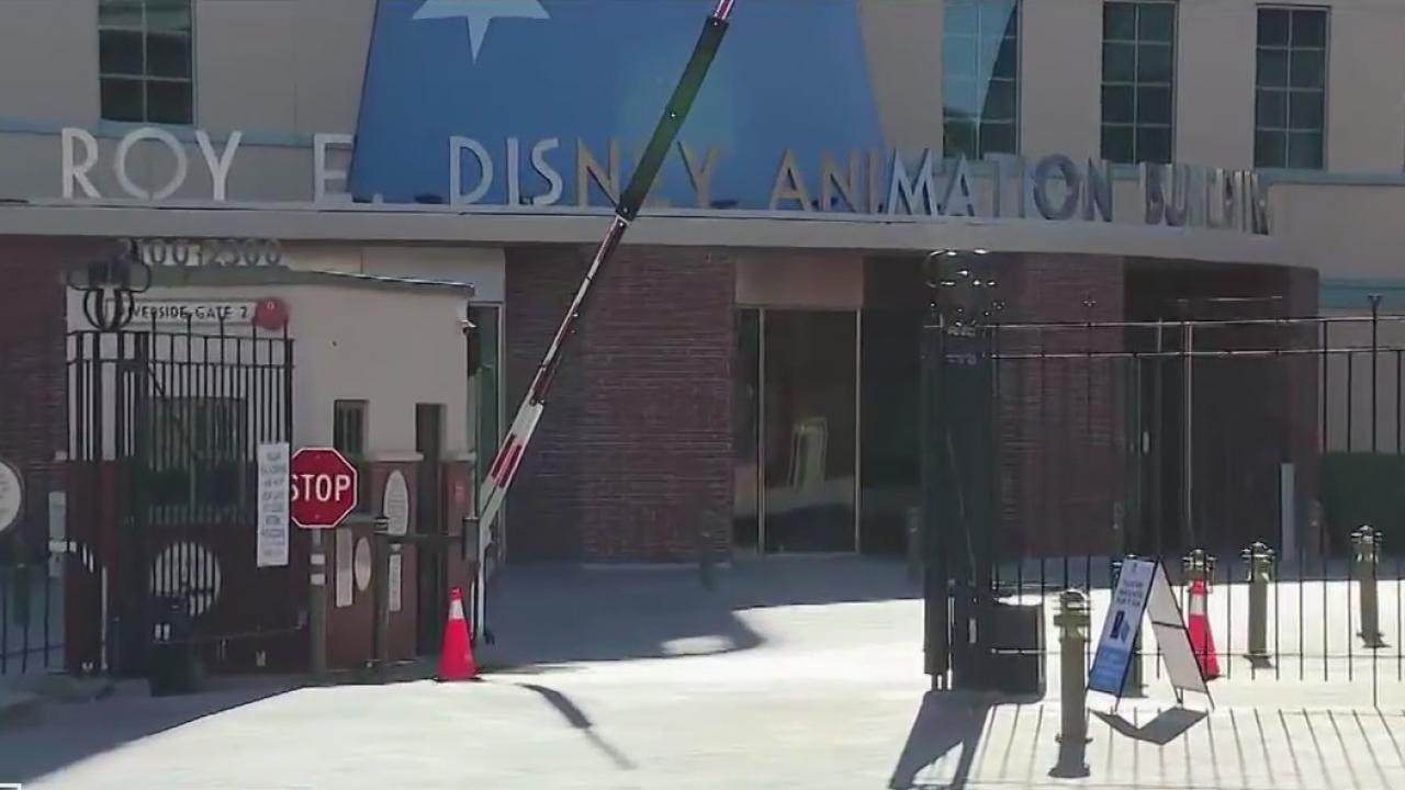 Disney to cut 7,000 jobs