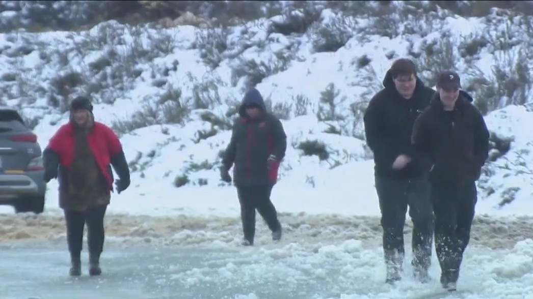 Families enjoy snow day in San Bernardino County mountains