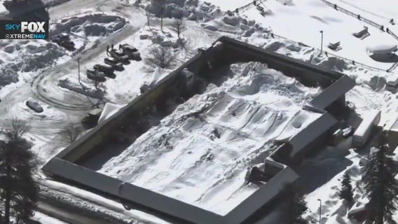 Supermarket roof collapses in Crestline