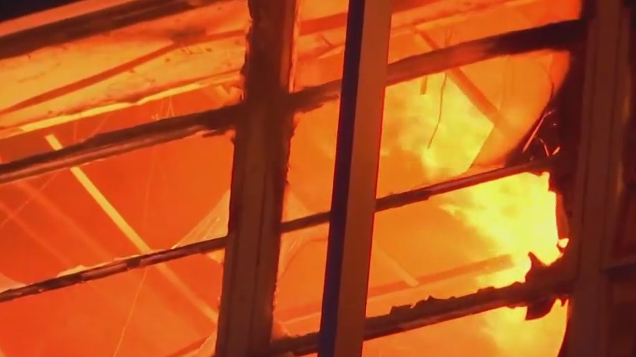 Fire erupts at LA County building in South. LA