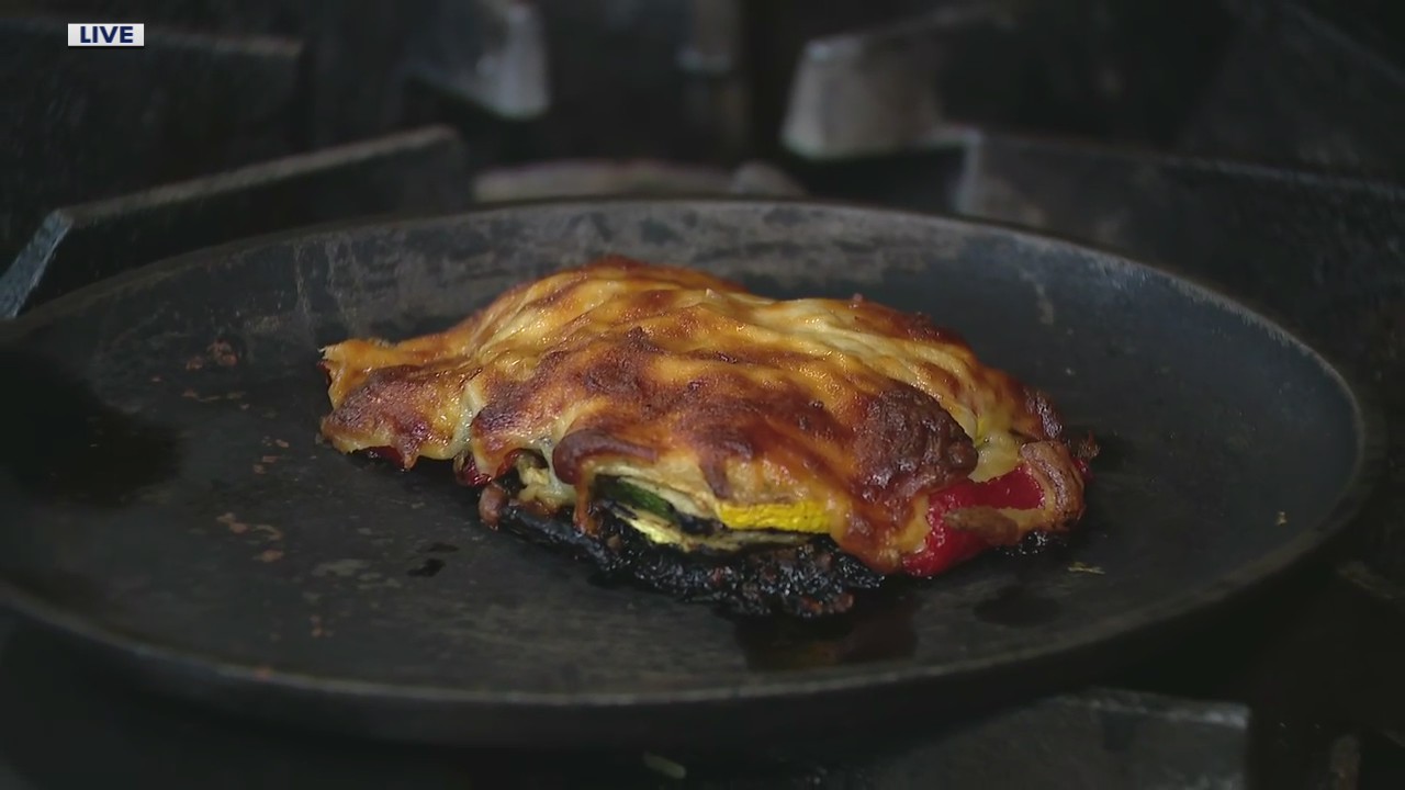 Royal Oak Brewery: Preparing a grilled vegetable sandwich