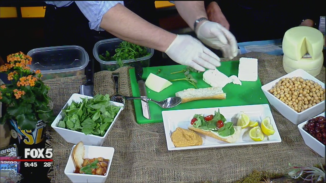 Good Day Caf?: UGC Harlem Eats