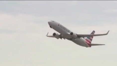 Flight attendants push to ban 'lap babies'