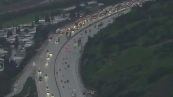 1 killed in wrong-way crash on 60 Freeway