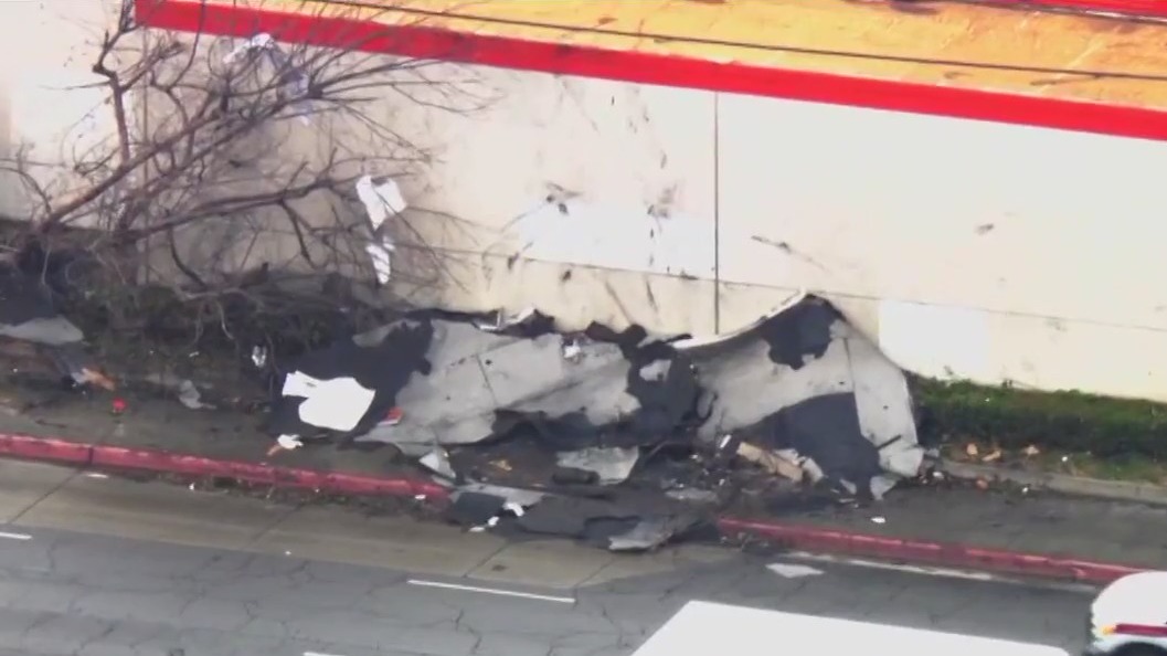 Tornado leaves trail of damage in Montebello