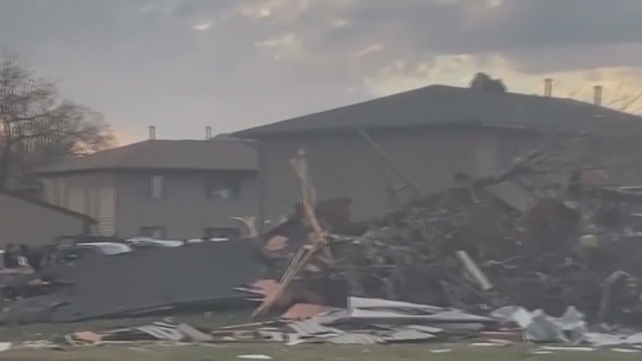 Dozens die after tornadoes rip through South, Midwest