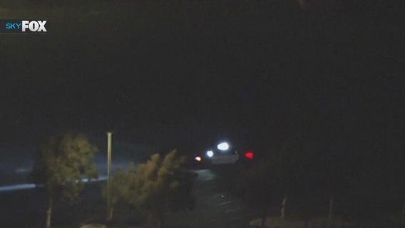 Carjacking, shooting near Santa Monica beach ends with 2 suspects on the run