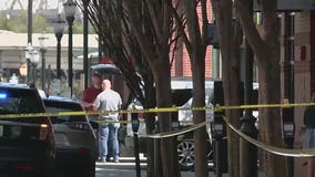 5 dead, 6 hospitalized in Louisville bank shooting