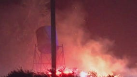 Firefighter hurt battling fire in Riverside County