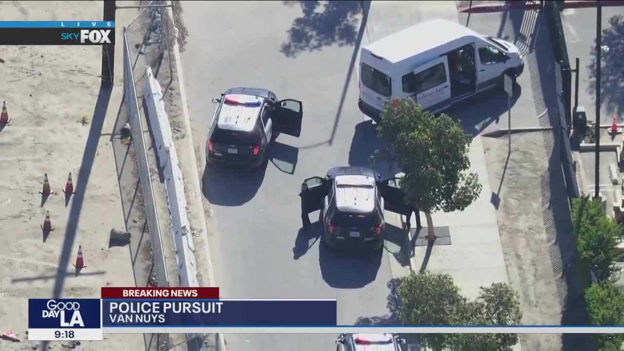 Police chase: Female suspect leads LAPD in pursuit in the San Fernando ...