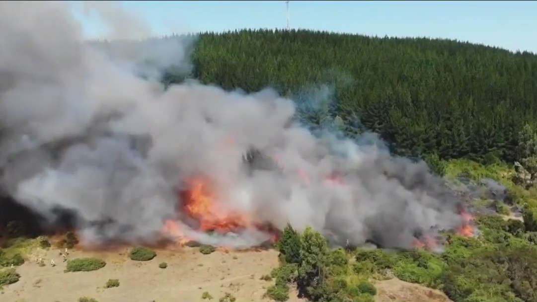 Homeowners taking firefight into their own hands