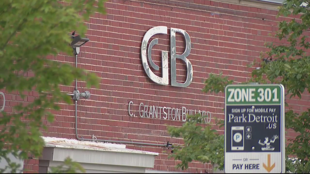 New stores fill downtown Detroit but is gentrification leaving its roots behind?