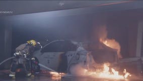 Several cars burned in DTLA parking structure