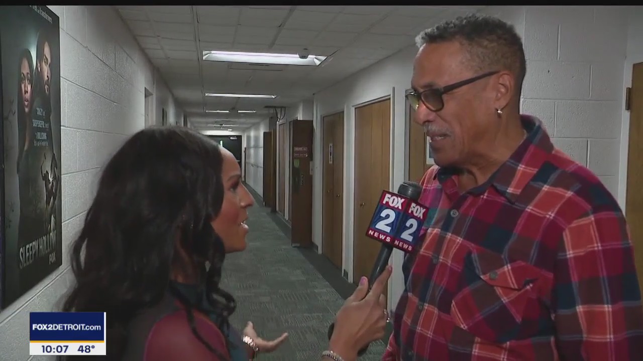 There's a sandwich thief at FOX 2