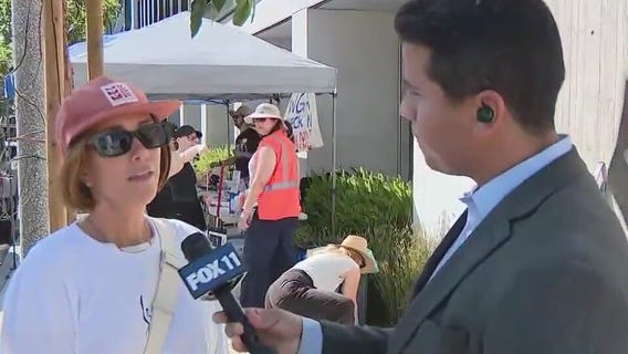 SAG-AFTRA Strike: Kristen Wiig joins picket line