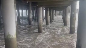High bacteria reported in waters near Santa Monica Pier