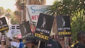 Jane Fonda joins striking Hollywood actors