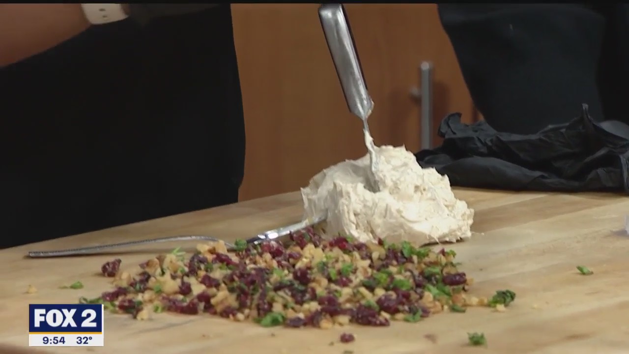 Two Sisters Grazing: Charcuterie for the holidays