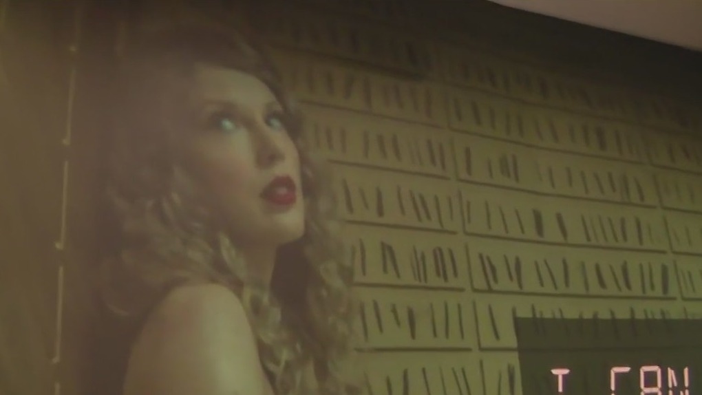 Grammy Museum hosts Taylor Swift exhibit