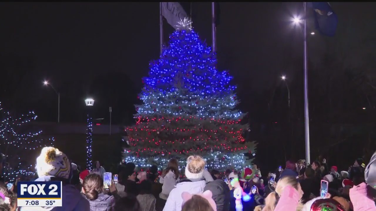 Utica Tree Lighting
