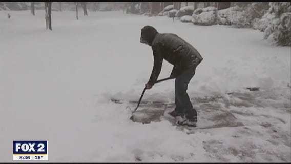 The Doctor Is In : Heart attacks spike during the holidays