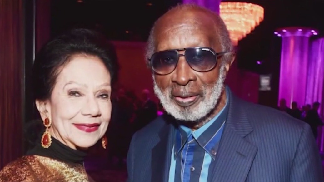 Clarence Avant ?Godfather of Black Music? dies at 92