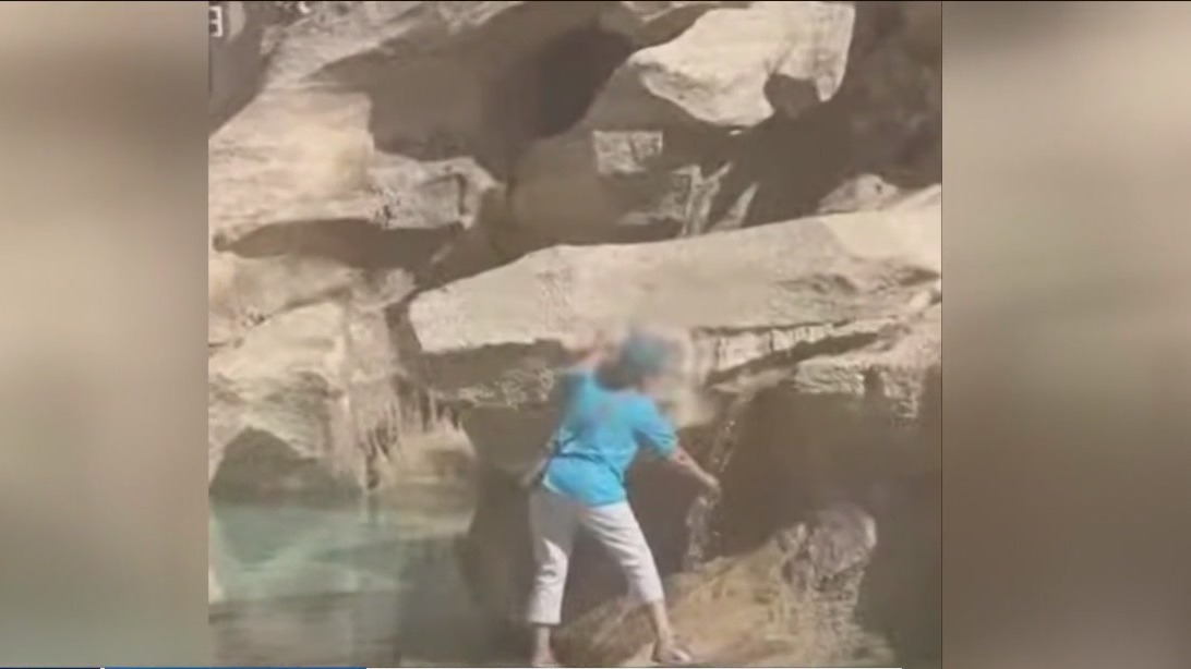 Clueless tourist climbs into Rome?s iconic Trevi Fountain to fill her water bottle