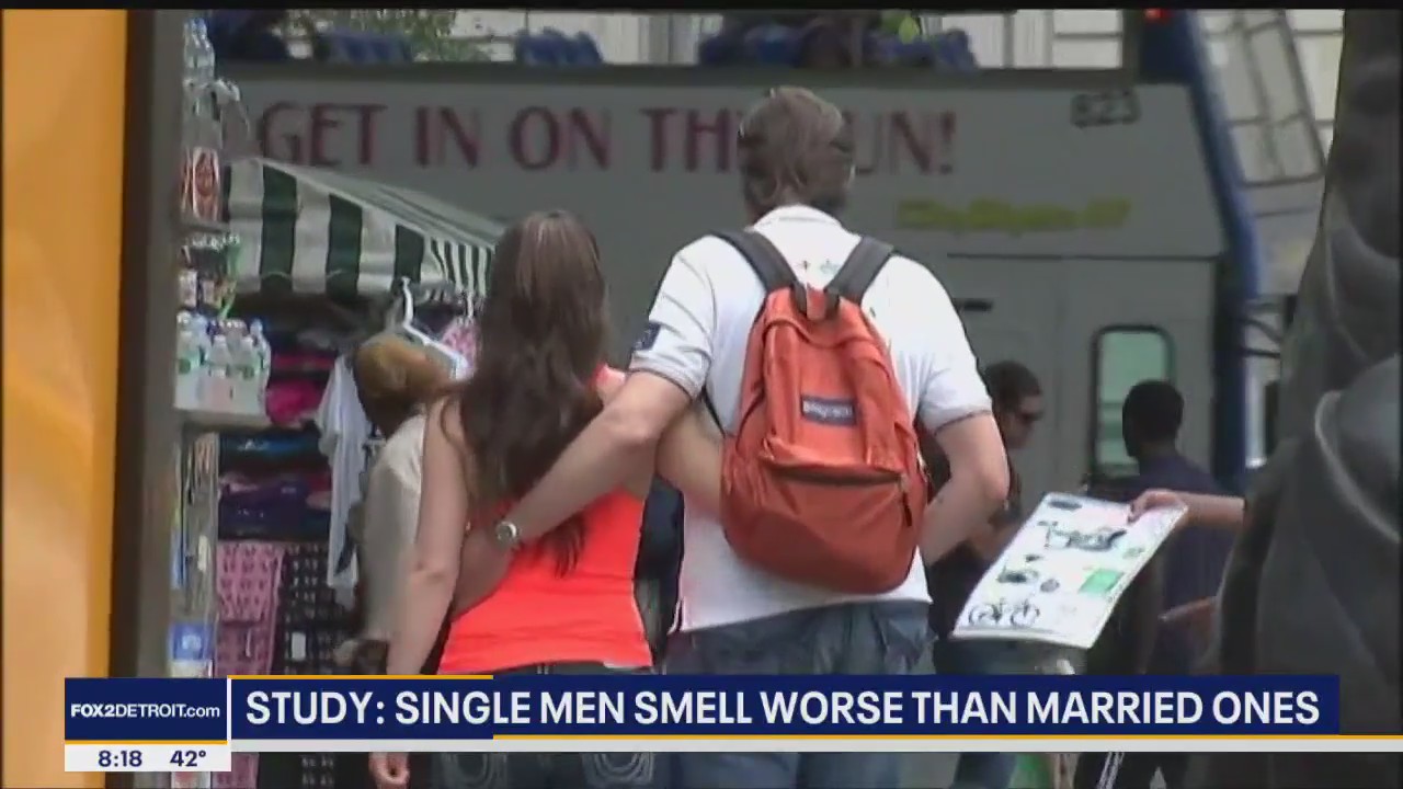 Who Smells Better? Single or Married Men?