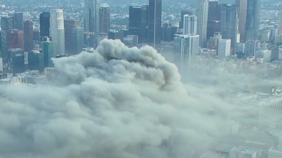 Massive fire erupts in downtown Los Angeles