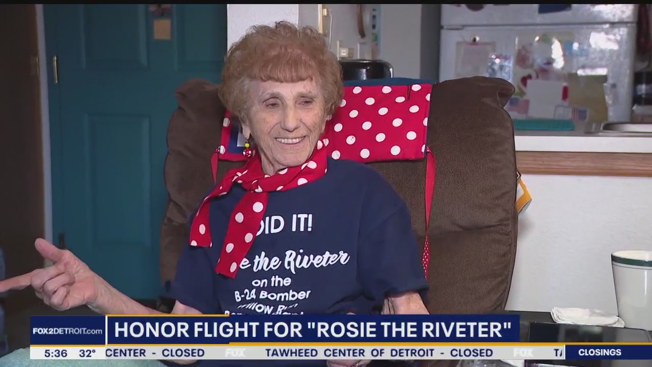 Detroit Riveters Honor flight for